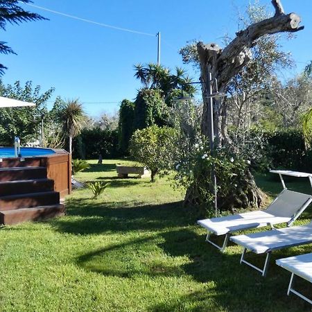 Villa Piana - Con Piscina E Giardino Privato Nel Salento Tricase Ngoại thất bức ảnh